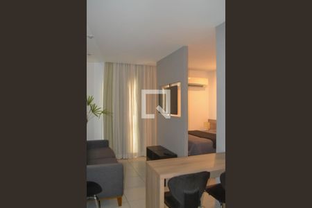 Sala de kitnet/studio para alugar com 1 quarto, 33m² em Centro, Nova Iguaçu