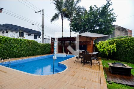 Casa à venda com 517m², 5 quartos e 4 vagasPiscina