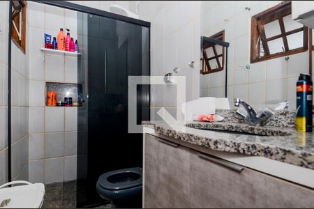 Casa à venda com 517m², 5 quartos e 4 vagasBanheiro do Quarto 3