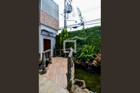 Casa à venda com 517m², 5 quartos e 4 vagasÁrea de Entrada 