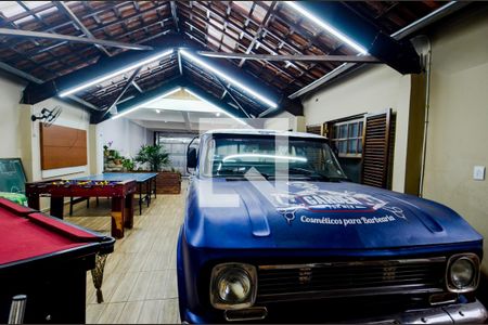 Casa à venda com 517m², 5 quartos e 4 vagasSala de Jogos e Garagem 