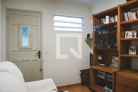 Casa à venda com 140m², 4 quartos e 2 vagas Casa à venda com 140m², 4 quartos e 2 vagasedícula