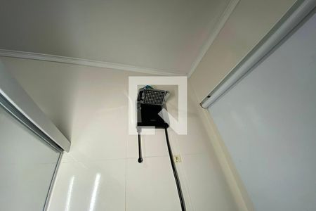 Casa à venda com 264m², 3 quartos e 3 vagasChuveiro do Banheiro