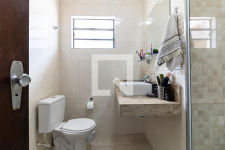 Casa à venda com 100m², 3 quartos e 2 vagasBanheiro da Suíte