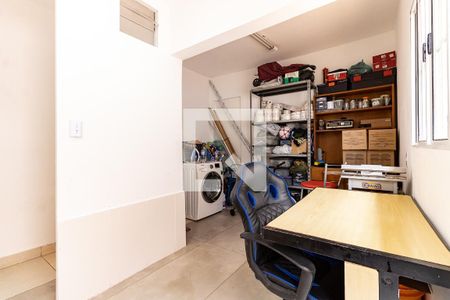 Casa à venda com 100m², 3 quartos e 2 vagasLavanderia