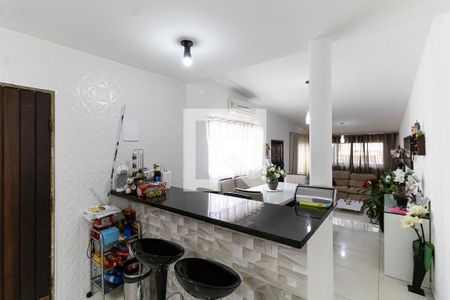 Casa à venda com 100m², 3 quartos e 2 vagasCozinha