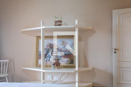 Apartamento para alugar com 319m², 4 quartos e 2 vagas Apartamento para alugar com 319m², 4 quartos e 2 vagasQuarto 2