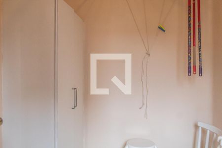 Apartamento para alugar com 319m², 4 quartos e 2 vagas Apartamento para alugar com 319m², 4 quartos e 2 vagasQuarto de Serviço