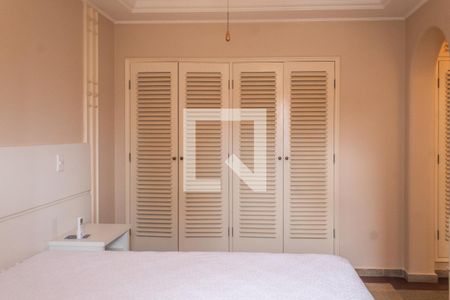 Apartamento para alugar com 319m², 4 quartos e 2 vagas Apartamento para alugar com 319m², 4 quartos e 2 vagasQuarto 1