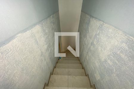 Casa à venda com 165m², 3 quartos e 1 vagaEscada