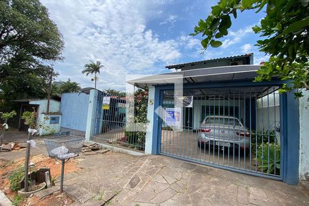 Casa à venda com 165m², 3 quartos e 1 vagaFachada