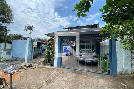 Casa à venda com 165m², 3 quartos e 1 vagaFachada