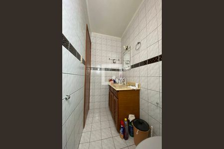 Casa à venda com 165m², 3 quartos e 1 vagaBanheiro