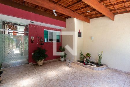 Casa à venda com 100m², 2 quartos e 2 vagasGaragem