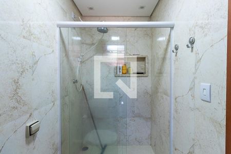 Casa à venda com 100m², 2 quartos e 2 vagasBanheiro da Suíte