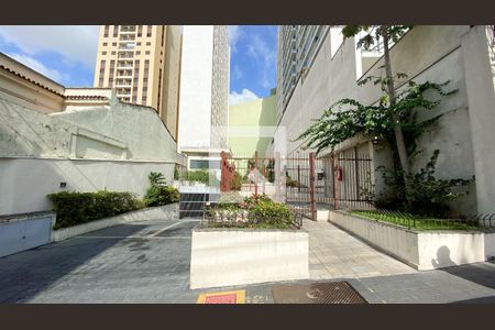 Apartamento à venda com 39m², 1 quarto e sem vagaFachada 