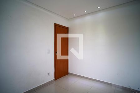 Quarto 2 de apartamento para alugar com 2 quartos, 45m² em Caguassu, Sorocaba