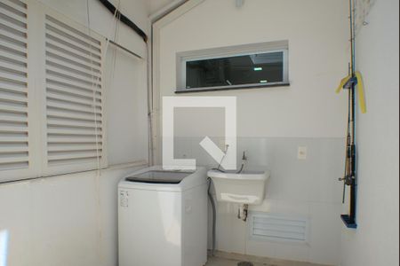 Casa para alugar com 200m², 4 quartos e 4 vagasSuíte 2 - Lavanderia privativa