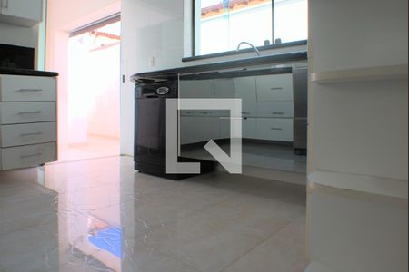 Casa para alugar com 200m², 4 quartos e 4 vagasCozinha