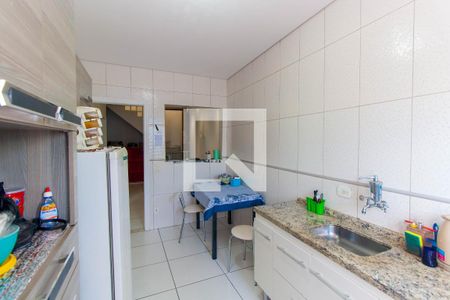 Casa à venda com 100m², 2 quartos e 2 vagasCozinha