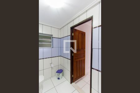 Casa à venda com 100m², 2 quartos e 2 vagasBanheiro 2