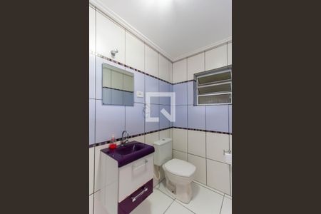 Casa à venda com 100m², 2 quartos e 2 vagasBanheiro 2
