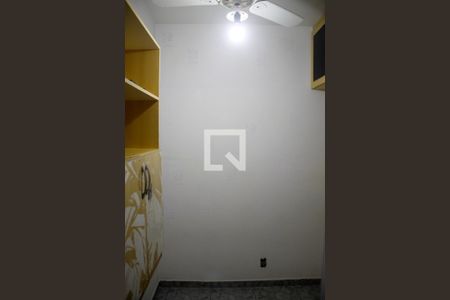 Apartamento à venda com 84m², 2 quartos e 1 vagaEscritório