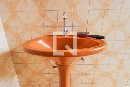 Casa à venda com 300m², 5 quartos e 3 vagas Casa à venda com 300m², 5 quartos e 3 vagasBanheiro Social 2