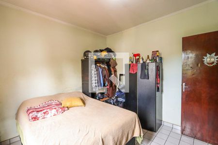 Casa à venda com 300m², 5 quartos e 3 vagas Casa à venda com 300m², 5 quartos e 3 vagasQuarto 2