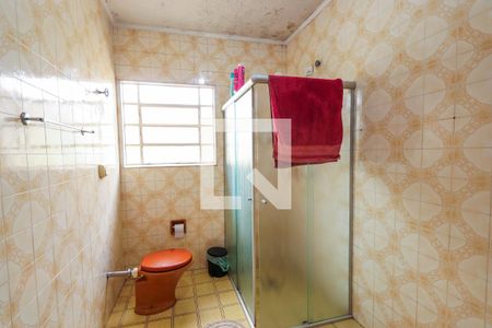 Casa à venda com 300m², 5 quartos e 3 vagas Casa à venda com 300m², 5 quartos e 3 vagasBanheiro Social 2