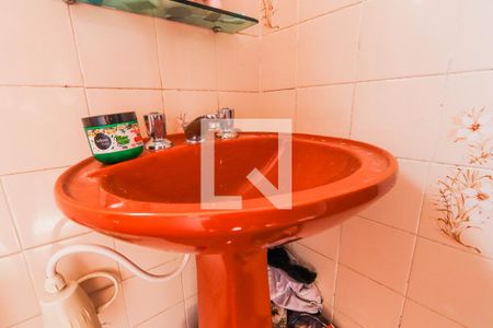 Casa à venda com 300m², 5 quartos e 3 vagas Casa à venda com 300m², 5 quartos e 3 vagasBanheiro - Suíte