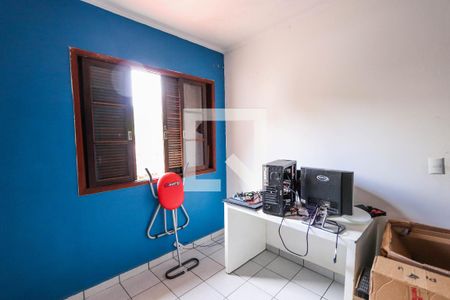 Casa à venda com 300m², 5 quartos e 3 vagas Casa à venda com 300m², 5 quartos e 3 vagasQuarto 3