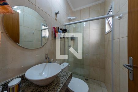 Casa à venda com 160m², 3 quartos e 2 vagas Casa à venda com 160m², 3 quartos e 2 vagasBanheiro