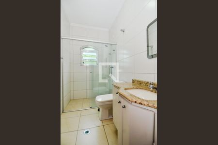 Casa para alugar com 280m², 3 quartos e 6 vagasBanheiro Social 1