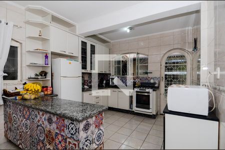 Casa para alugar com 280m², 3 quartos e 6 vagasCozinha