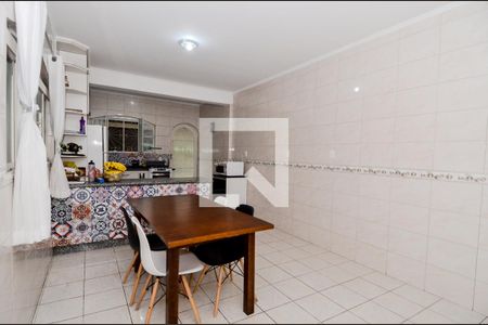 Casa para alugar com 280m², 3 quartos e 6 vagasCozinha