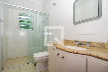 Casa para alugar com 280m², 3 quartos e 6 vagasBanheiro Social 1