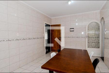 Casa para alugar com 280m², 3 quartos e 6 vagasCozinha