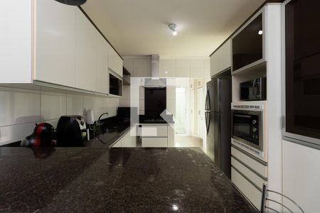 Casa à venda com 220m², 3 quartos e 3 vagasCozinha