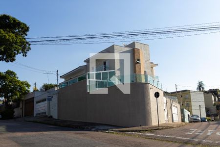 Casa à venda com 220m², 3 quartos e 3 vagasFachada