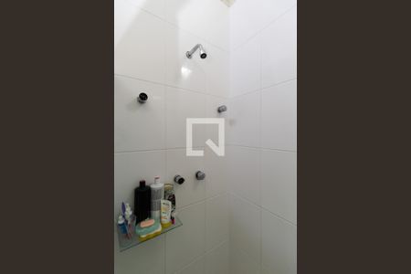 Casa à venda com 220m², 3 quartos e 3 vagasBanheiro da Suíte