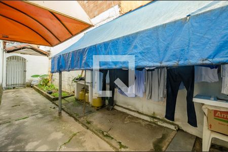 Casa à venda com 360m², 3 quartos e 2 vagas Casa à venda com 360m², 3 quartos e 2 vagasÁrea de Serviço