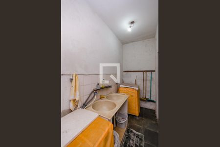 Casa à venda com 360m², 3 quartos e 2 vagas Casa à venda com 360m², 3 quartos e 2 vagasÁrea de Serviço