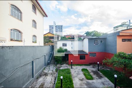 Casa à venda com 360m², 3 quartos e 2 vagas Casa à venda com 360m², 3 quartos e 2 vagasSala piso 2