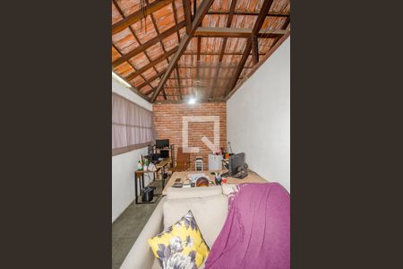 Casa à venda com 360m², 3 quartos e 2 vagas Casa à venda com 360m², 3 quartos e 2 vagasSala piso 2