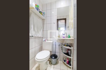 Apartamento à venda com 63m², 3 quartos e 2 vagas Apartamento à venda com 63m², 3 quartos e 2 vagasBanheiro da Suíte