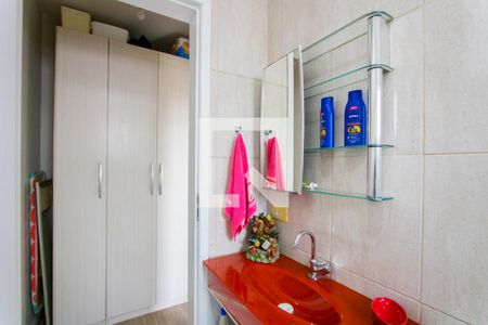 Apartamento à venda com 63m², 2 quartos e 1 vagaBanheiro do quarto 1