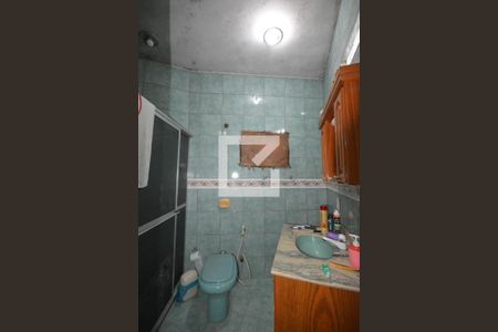 Casa à venda com 301m², 3 quartos e 5 vagasBanheiro da Suíte 1