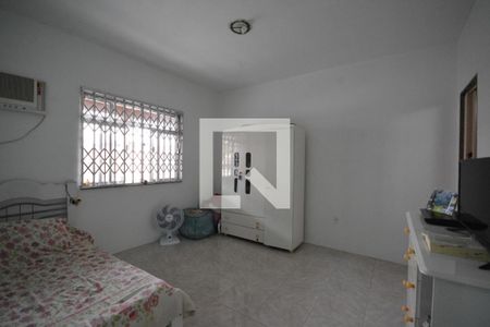 Casa à venda com 301m², 3 quartos e 5 vagasQuarto 2 suite