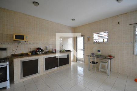 Casa à venda com 301m², 3 quartos e 5 vagasCozinha